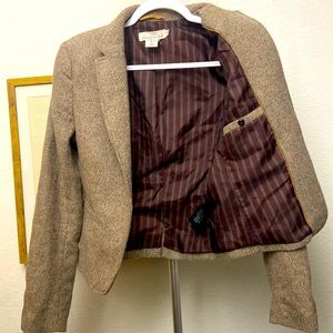 H&M Blazer Women 6 Wool Blend L.O.G.G. Jacket in Herringbone w/ an Elbow Patch!